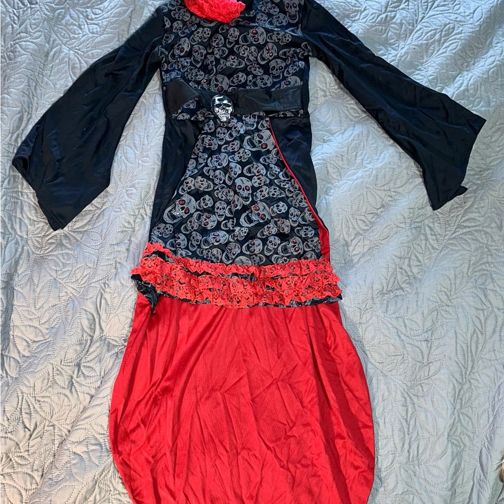Kids Halloween Vampire Costume - Black and Red